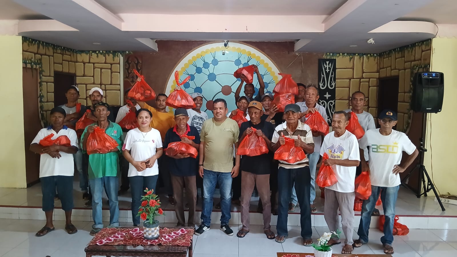 26 Nelayan Hunuth Terima Bantuan Perlengkapan Alat Pancing